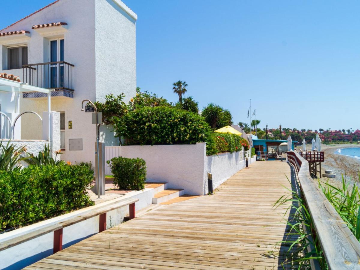 Holiday Home Avenida del Pirata Estepona Exterior foto