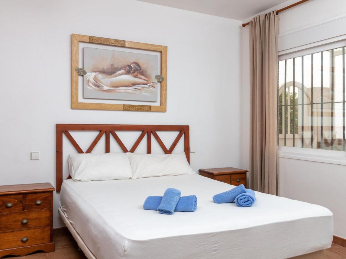 Holiday Home Avenida del Pirata Estepona Exterior foto